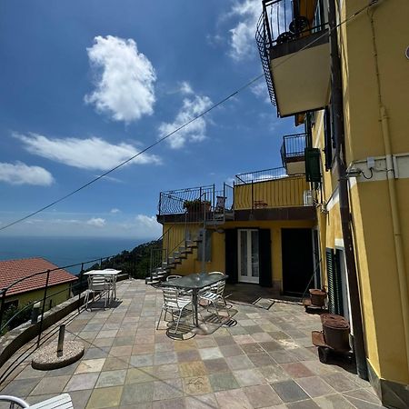 Affittacamere Pz Vernazza Bagian luar foto
