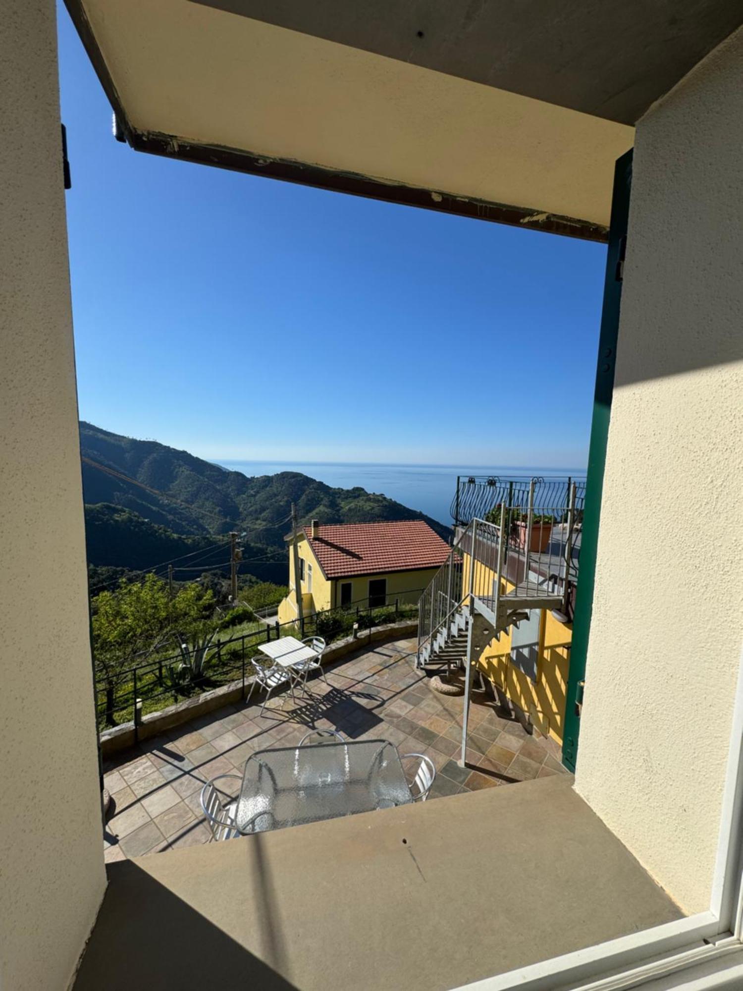 Affittacamere Pz Vernazza Bagian luar foto